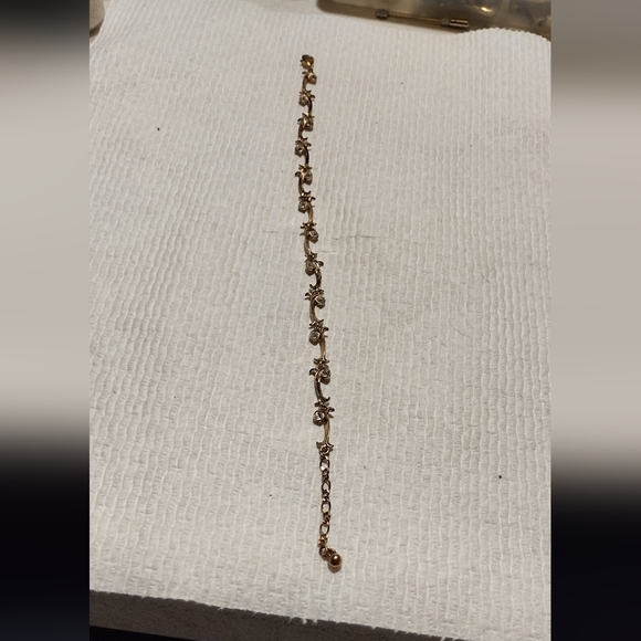 Vintage gold and diamond bracelet - Picture 14 of 16